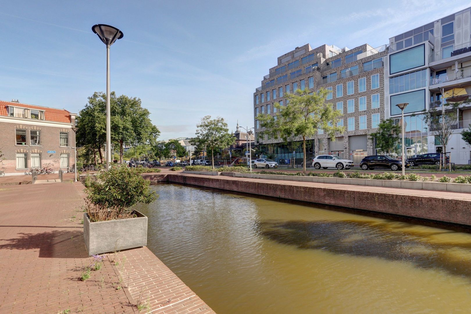 Nieuwe Gracht 17, Delft foto-1
