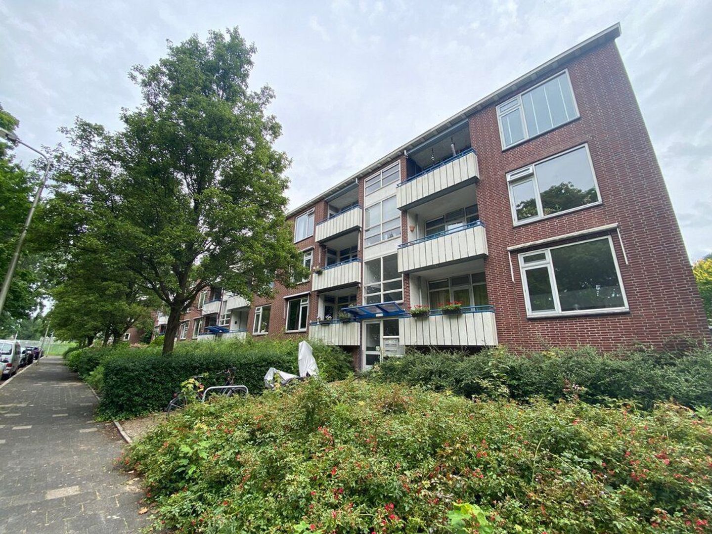 W.H. van Leeuwenlaan 136, Delft foto-0