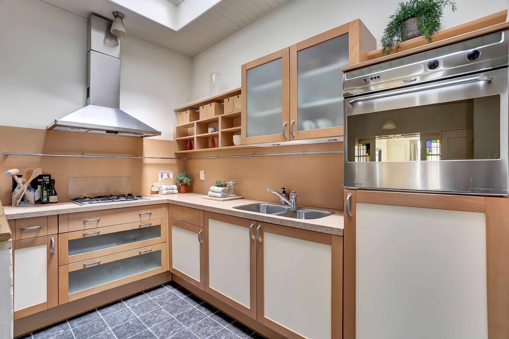 Brabantse Turfmarkt 16, Delft foto-13