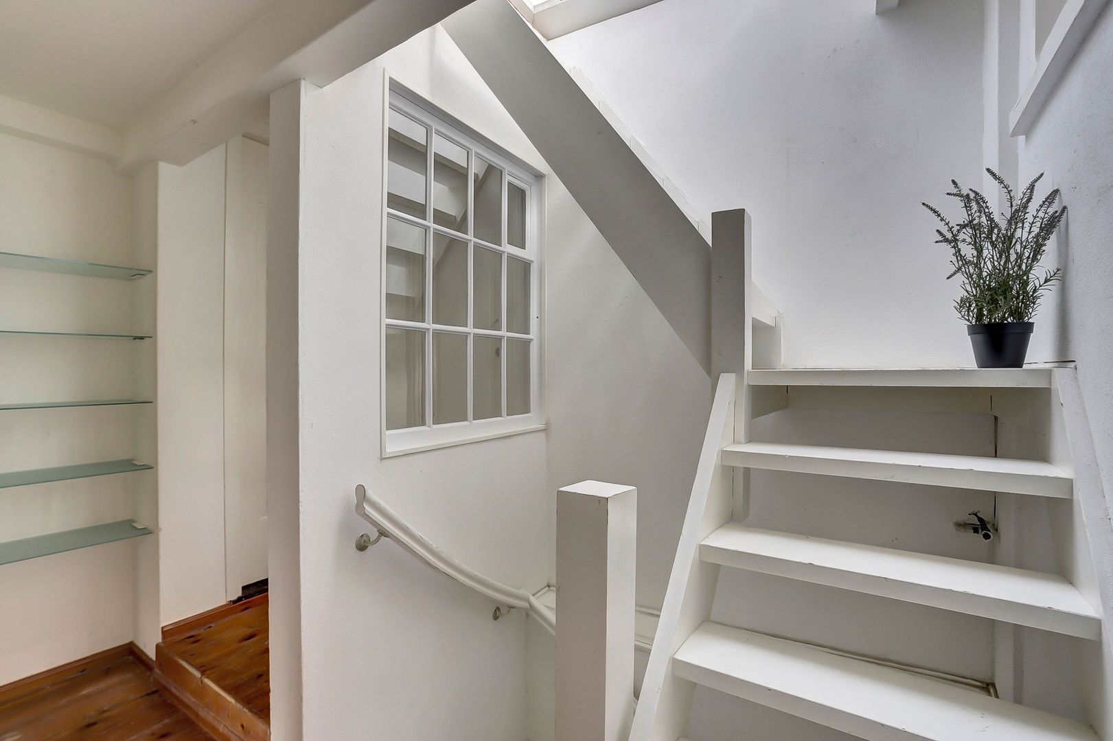 Brabantse Turfmarkt 16, Delft foto-24