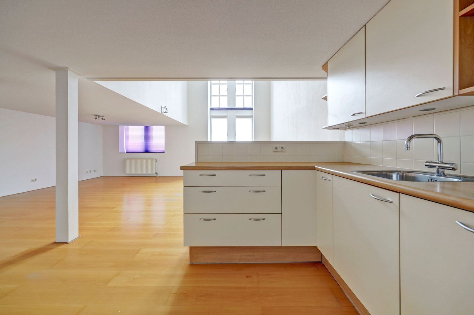 Raam 146, Delft foto-12