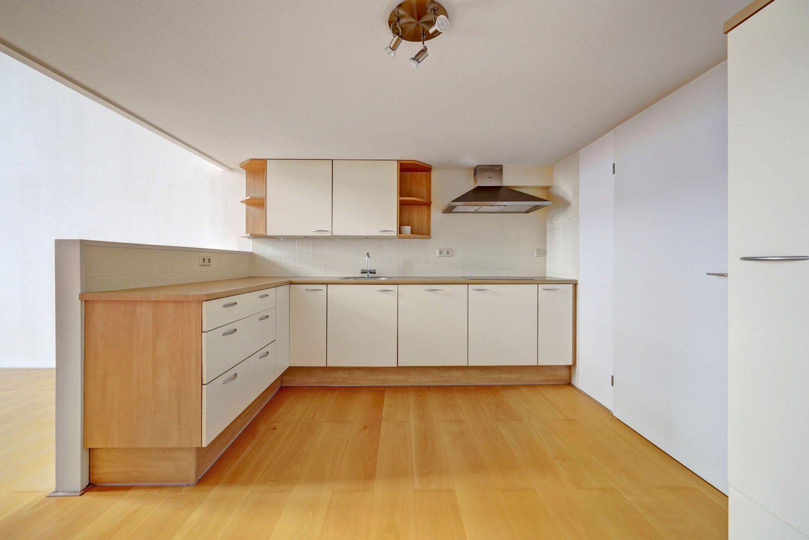 Raam 146, Delft foto-11