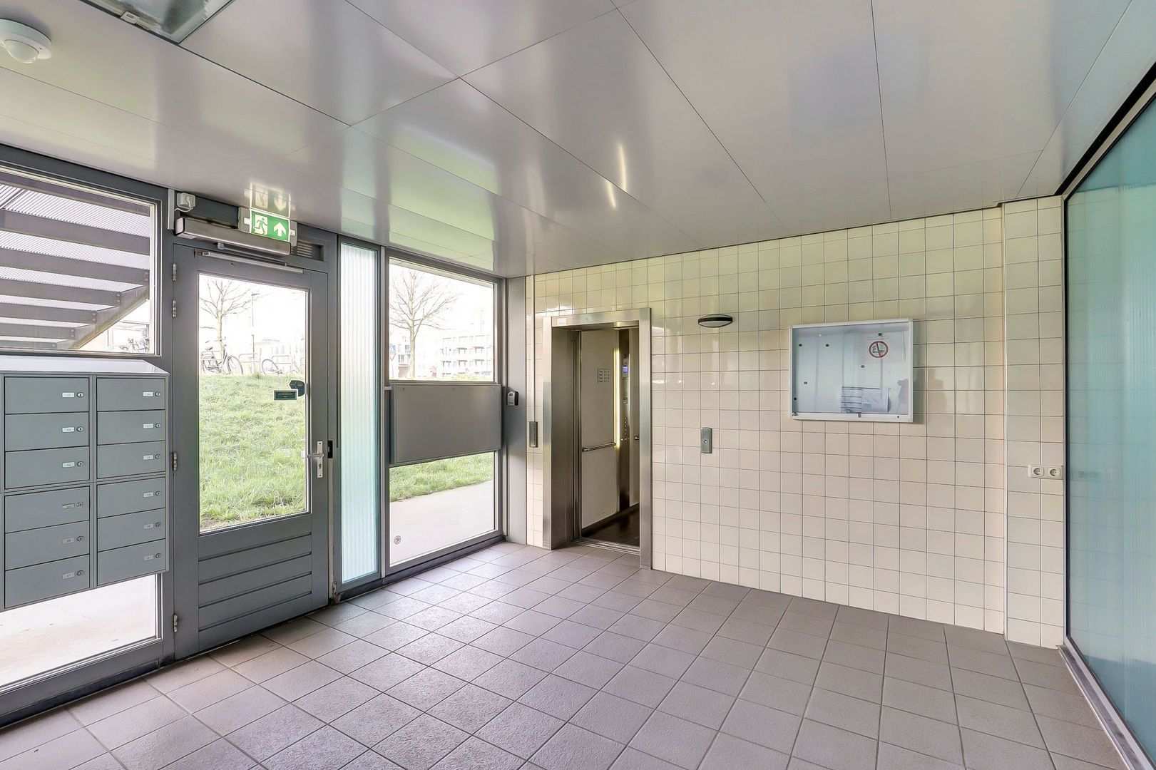 Nes 94, Pijnacker foto-10