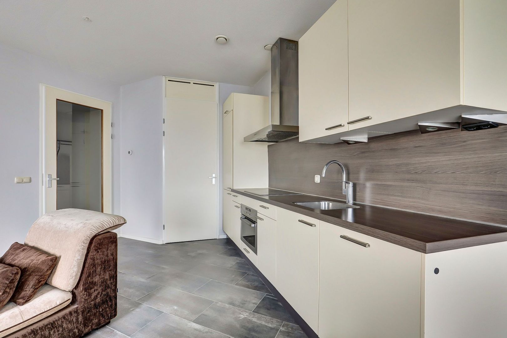 Nes 94, Pijnacker foto-20