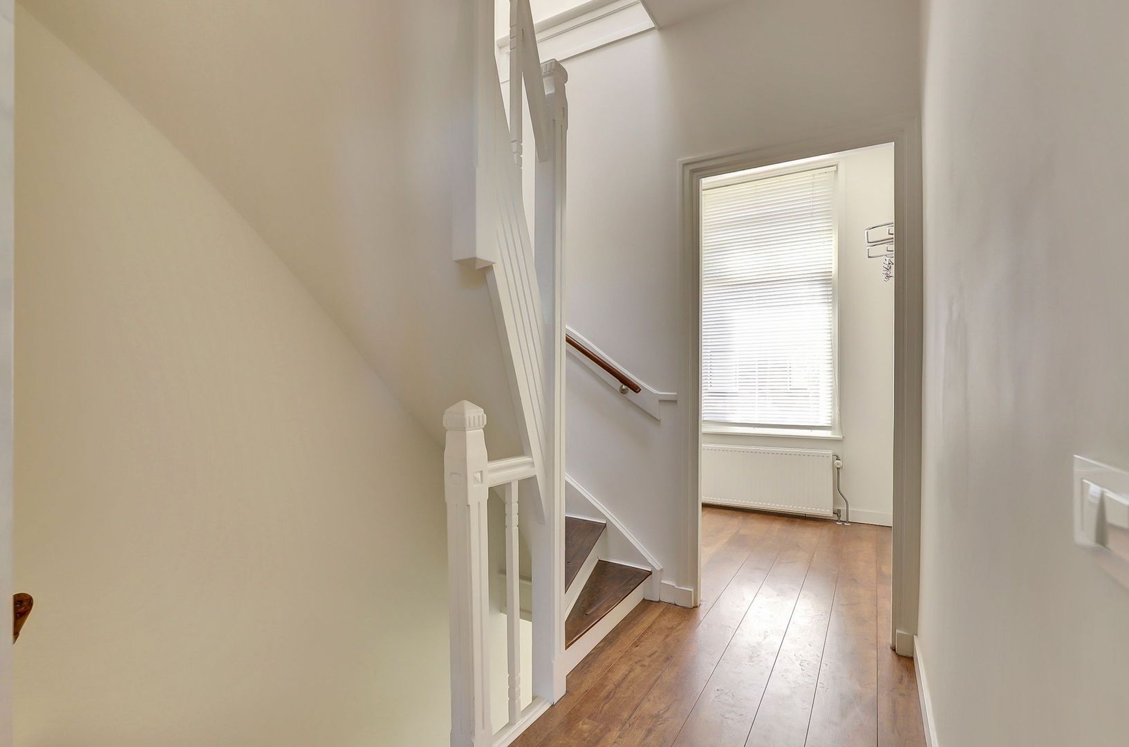 Van de Spiegelstraat 8, Delft foto-7