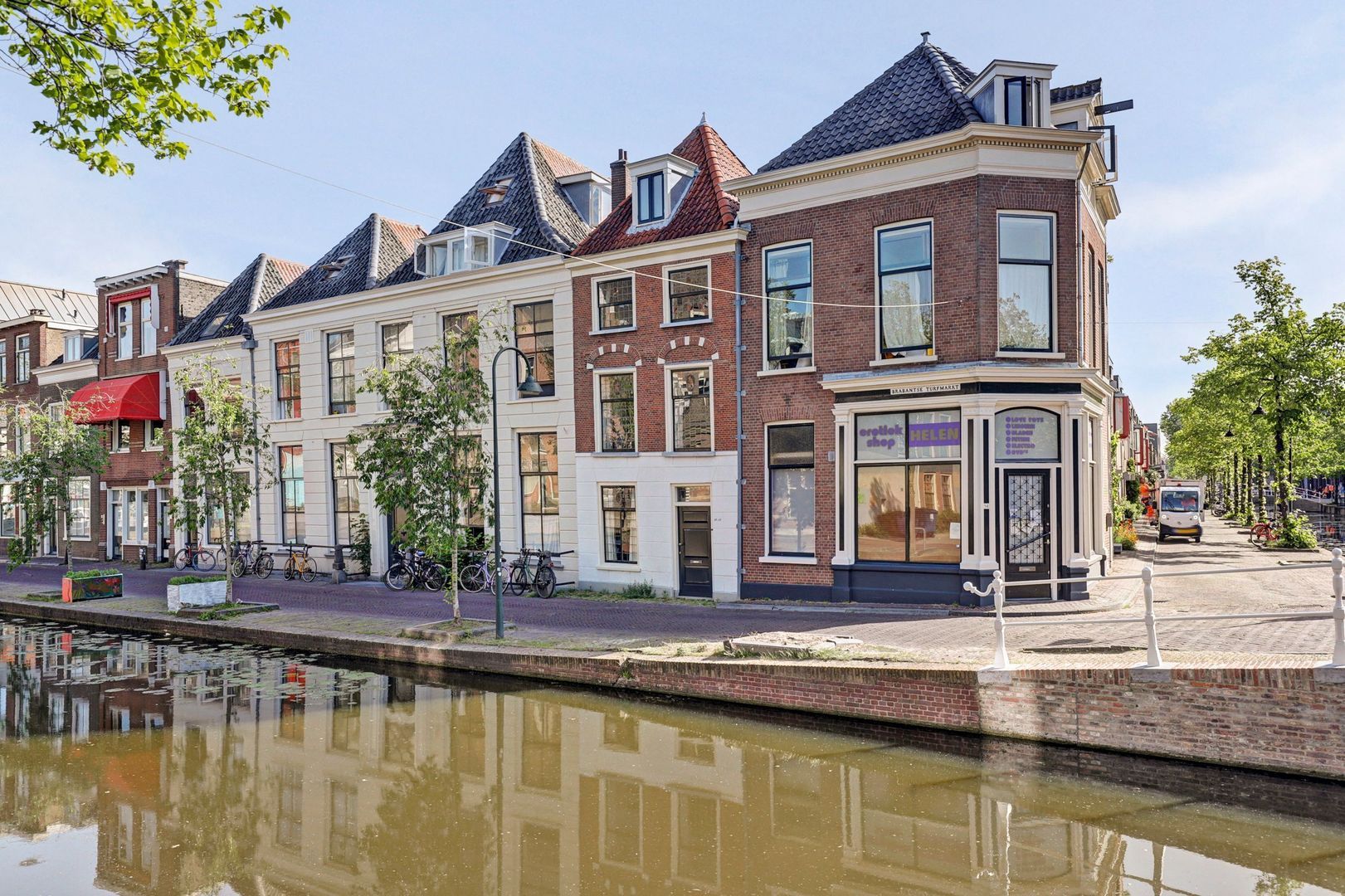 Brabantse Turfmarkt 16, Delft foto-4
