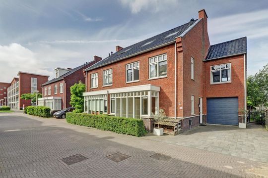 Duplex Egmondland 42, Den Hoorn