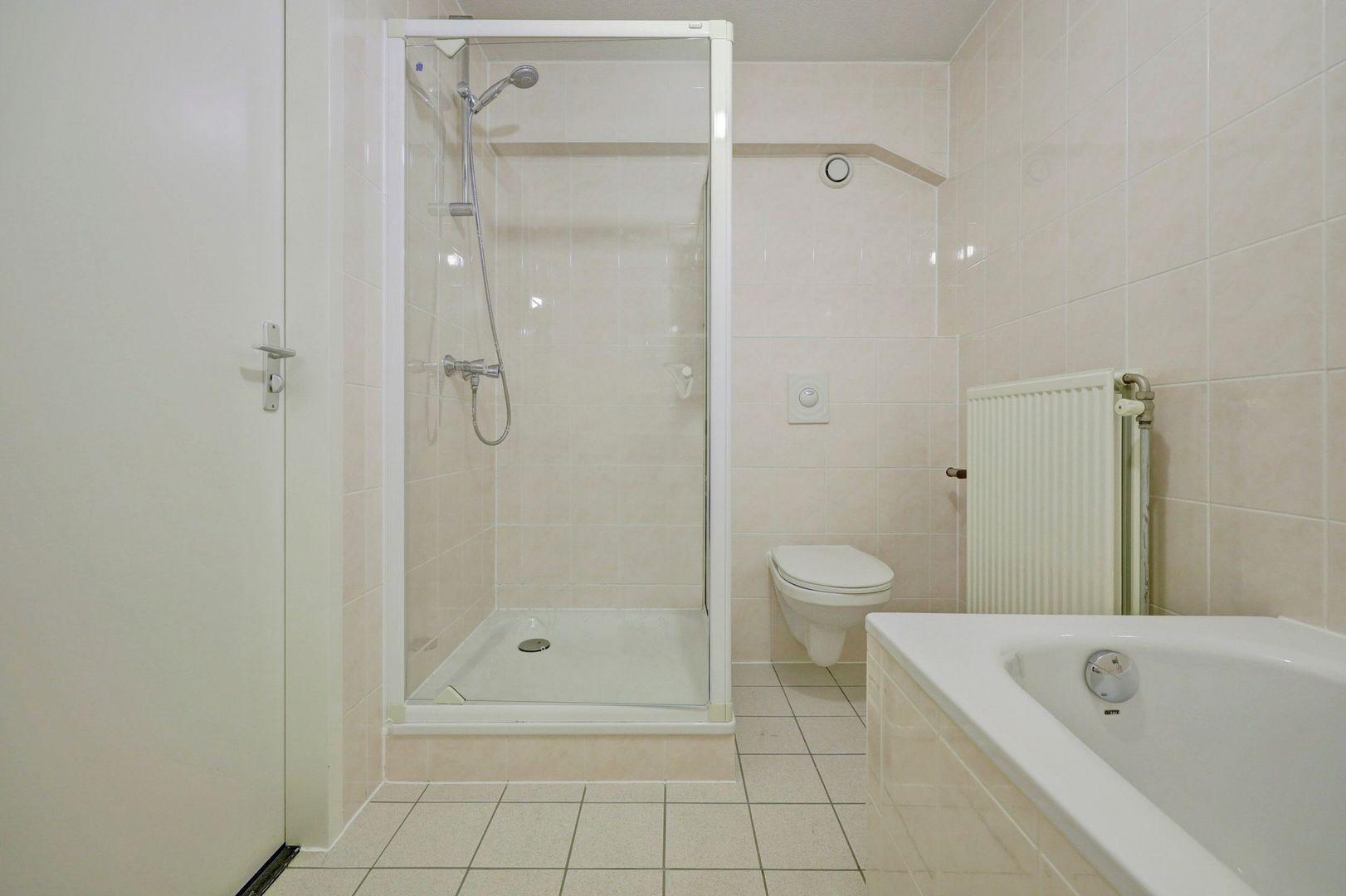 Raam 146, Delft foto-26