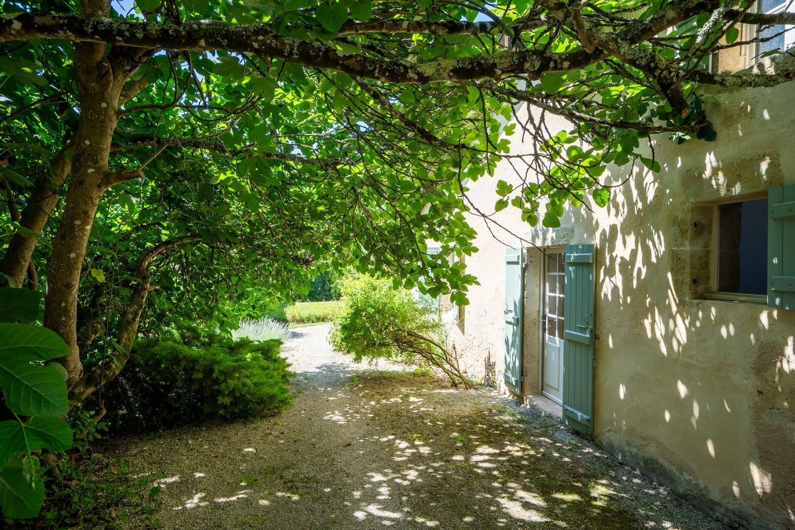 Best kept secret estate, Condom foto-34