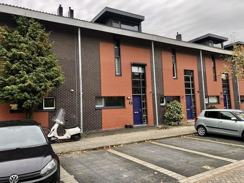 Terraced house Bezembinderstraat 14, Delfgauw