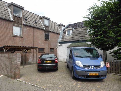 apartments for rent on 1e Oosterstraat 79 A