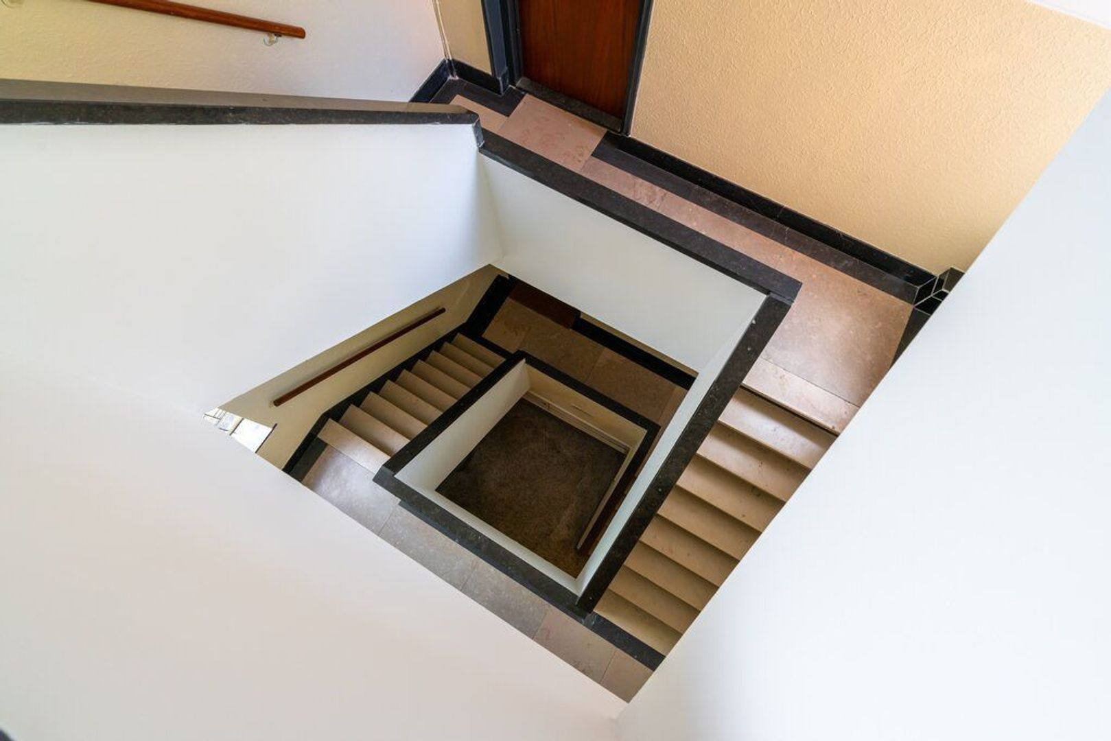 Van Hogenhoucklaan 46