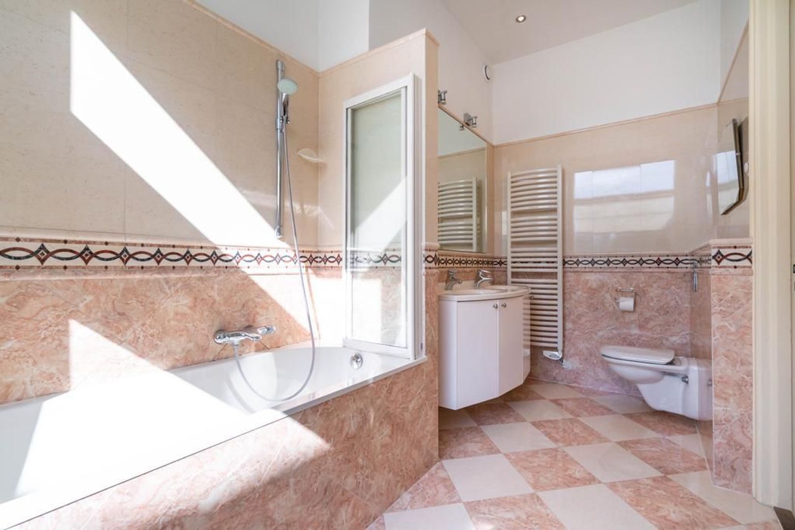 Van Boetzelaerlaan 34