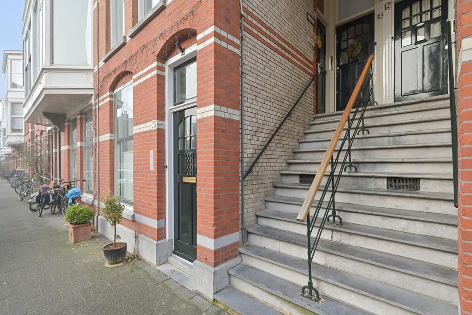 Snelliusstraat 21