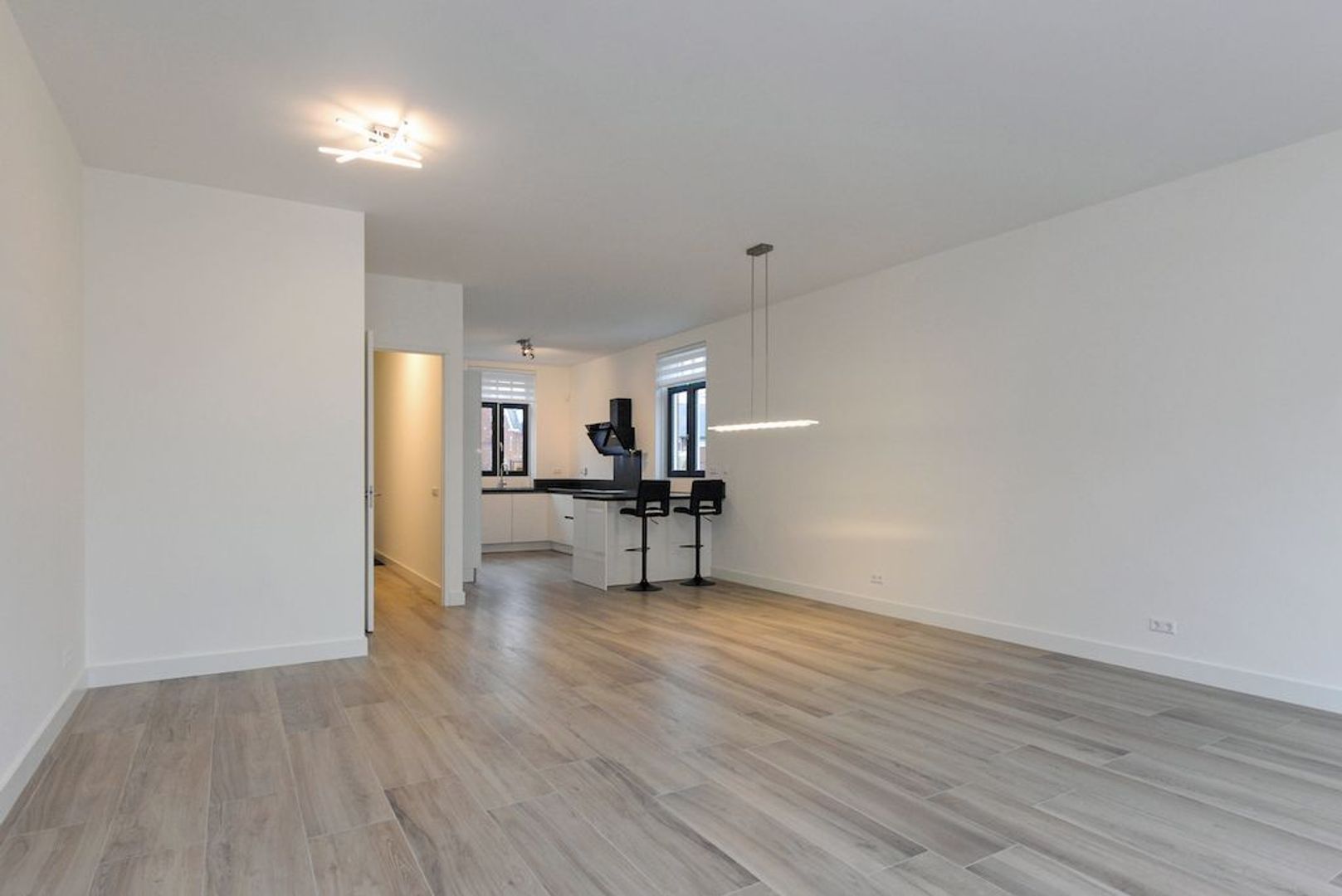 Octavio Pazlaan 15 .