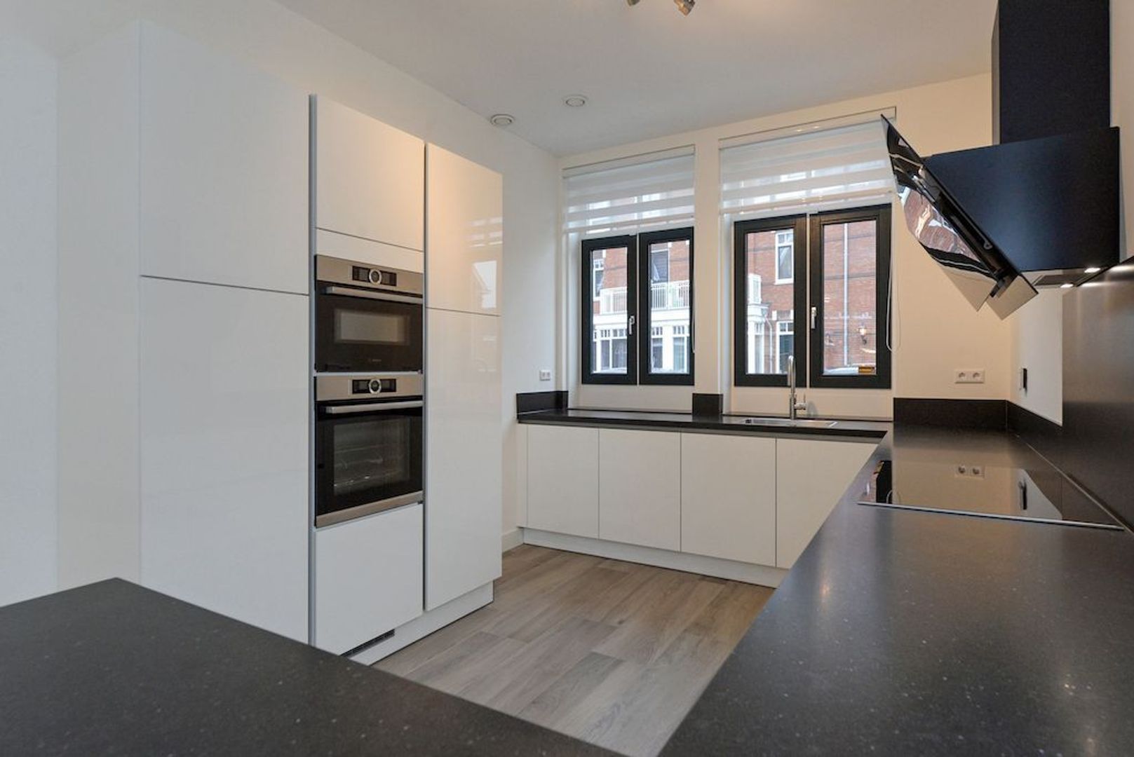 Octavio Pazlaan 15 .