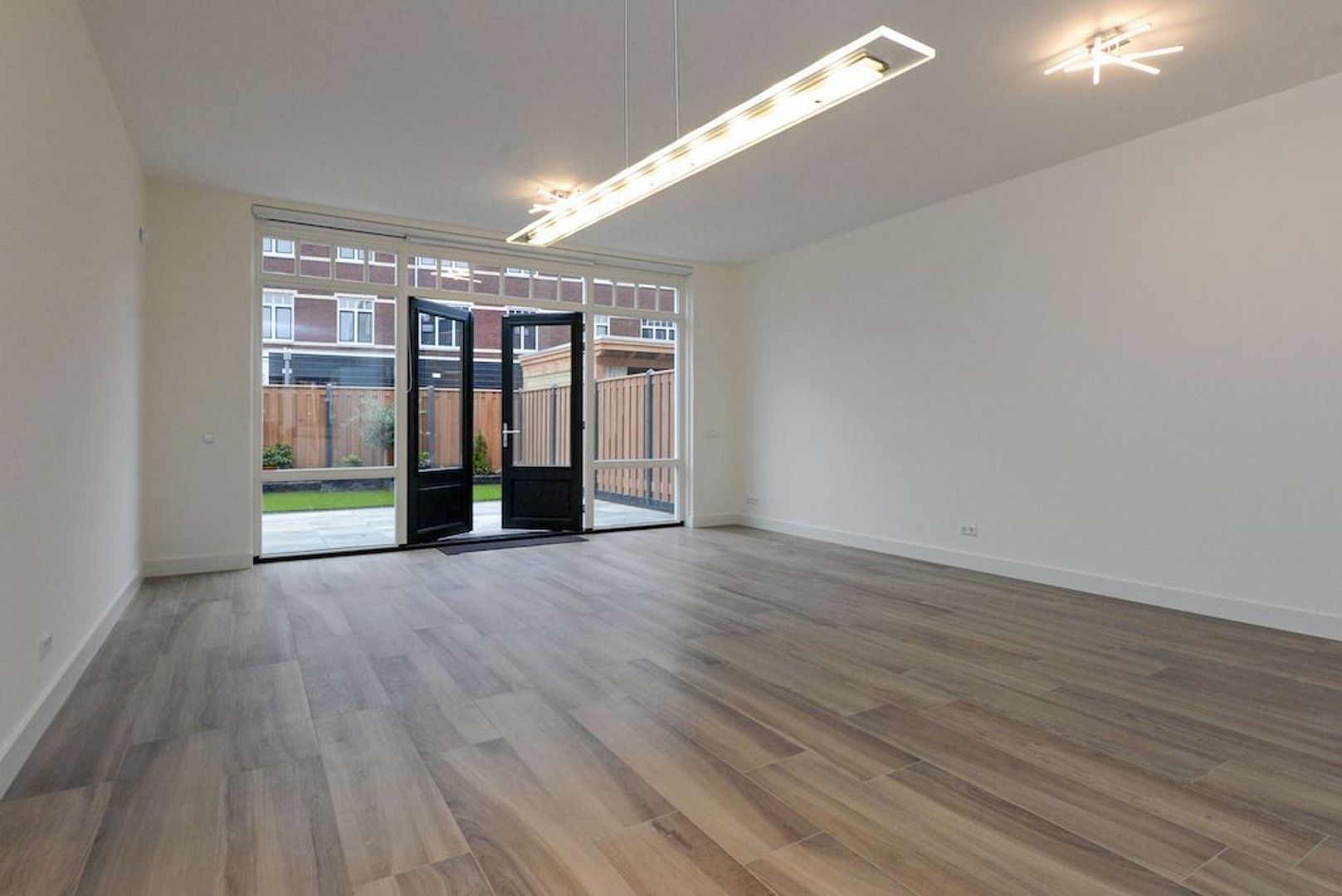 Octavio Pazlaan 15 .