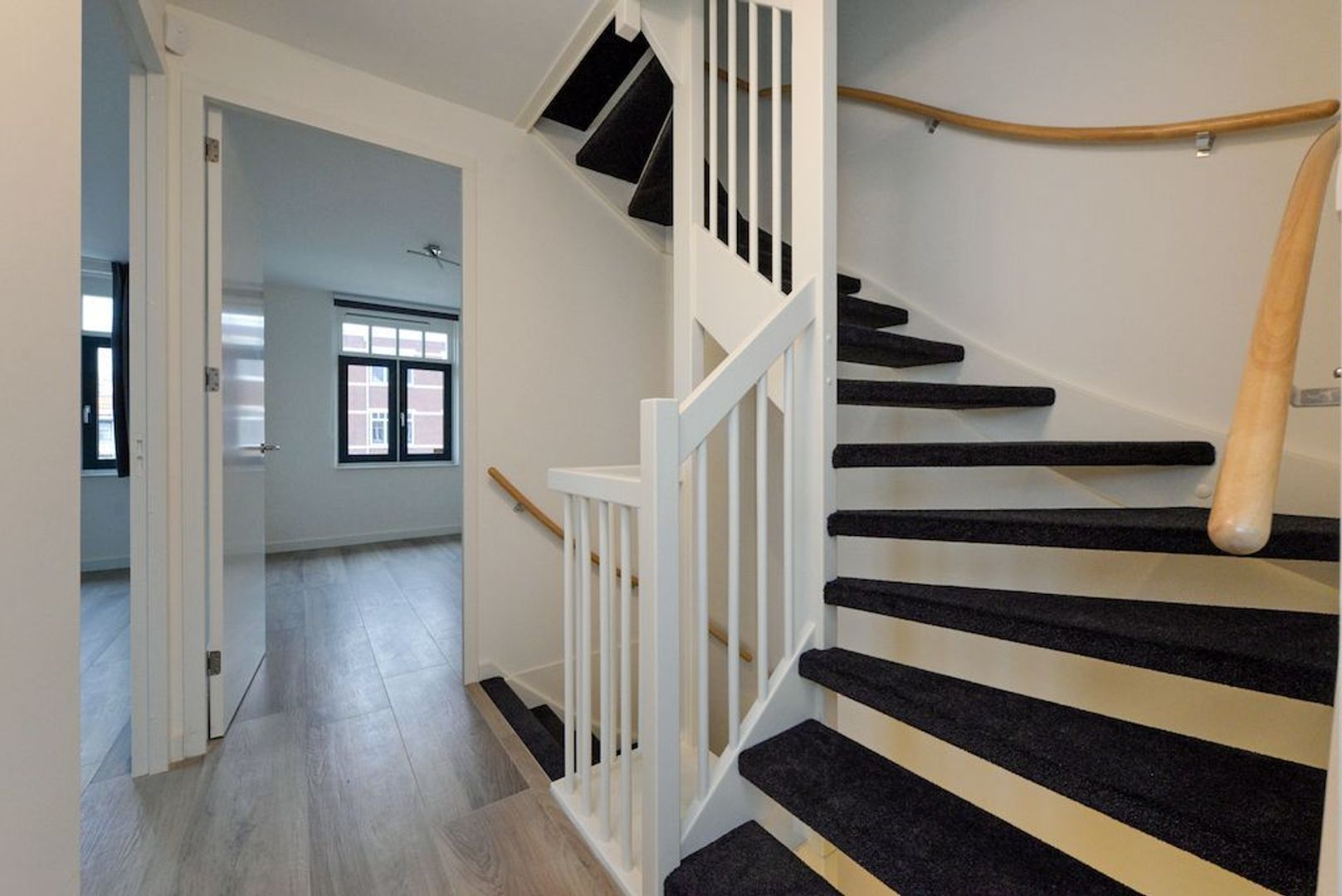 Octavio Pazlaan 15 .