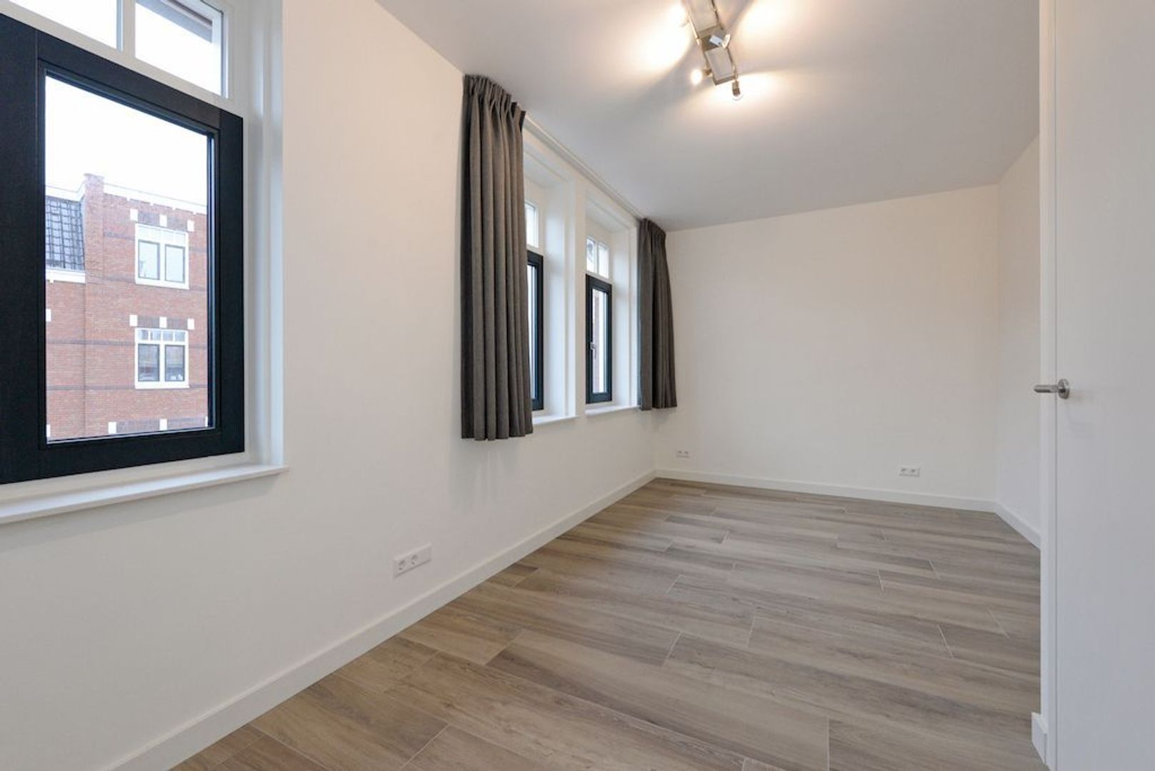 Octavio Pazlaan 15 .