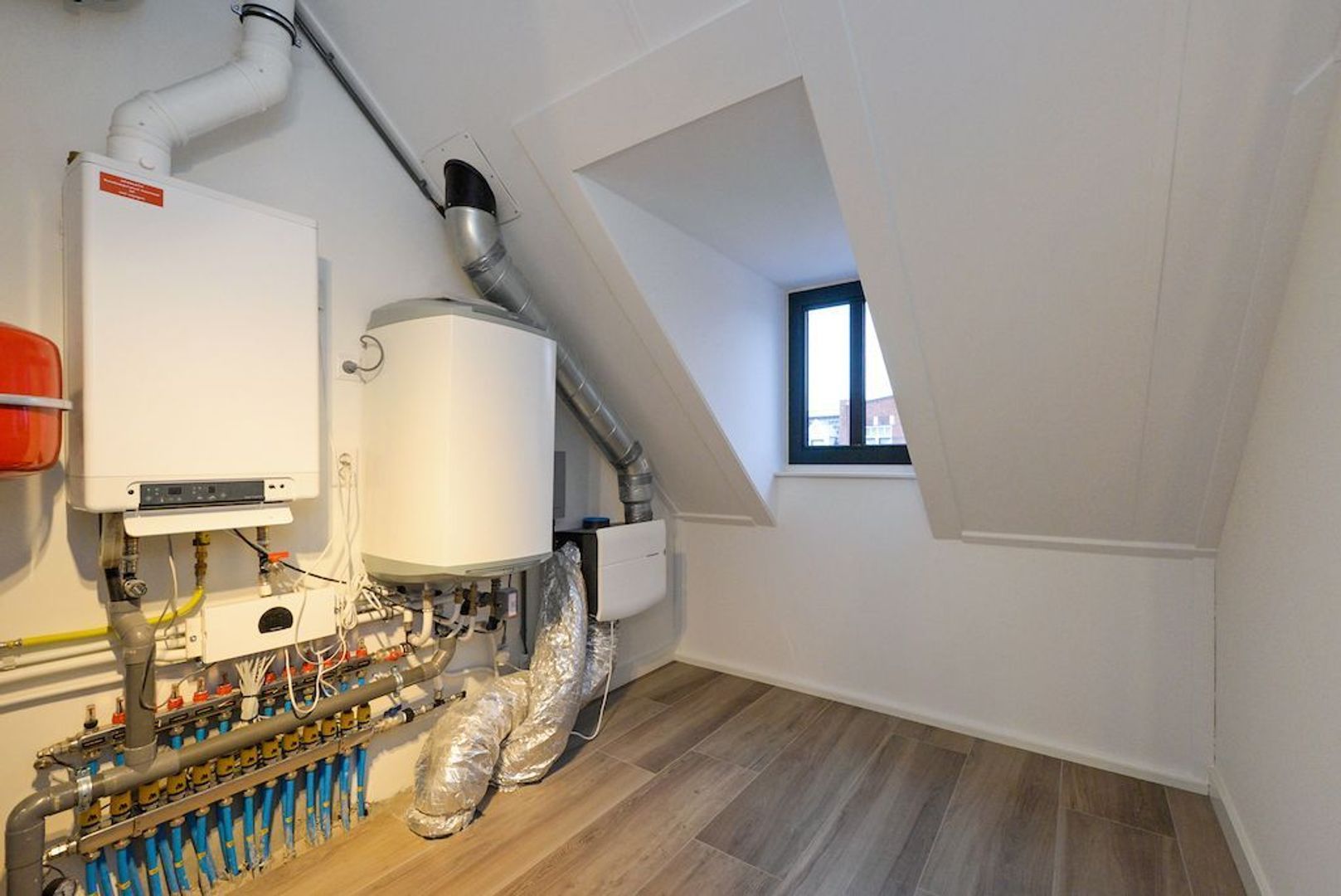 Octavio Pazlaan 15 .