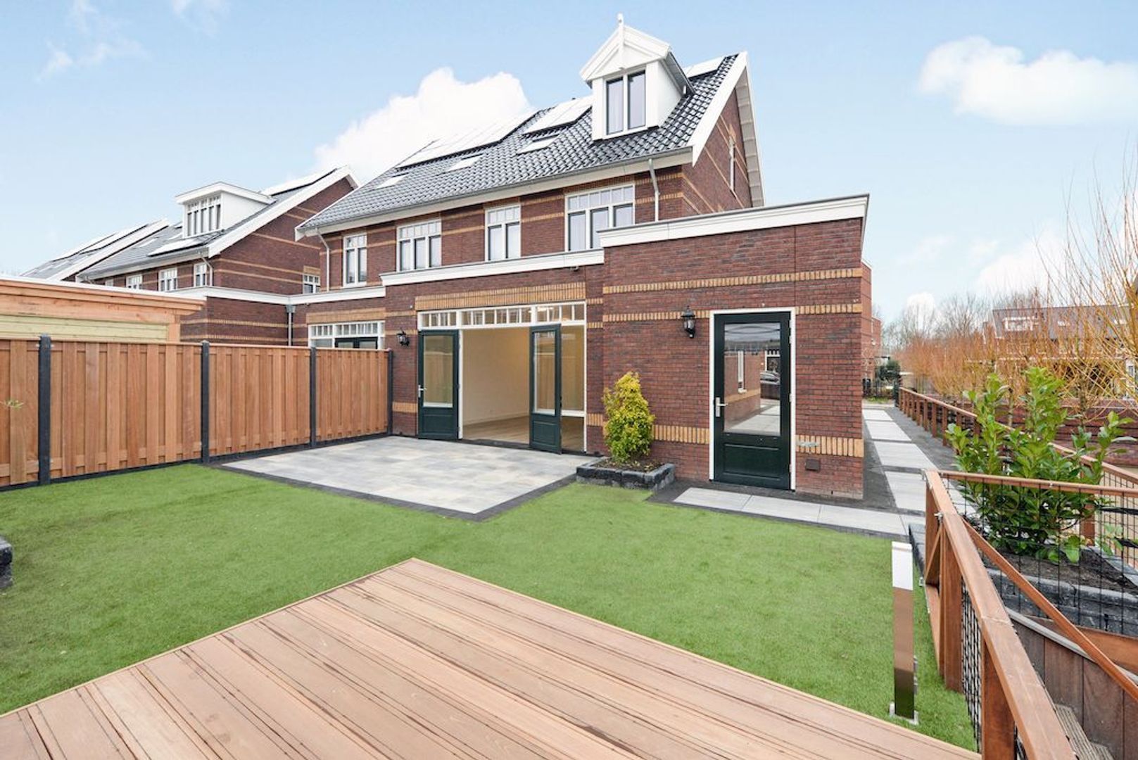 Octavio Pazlaan 15 .