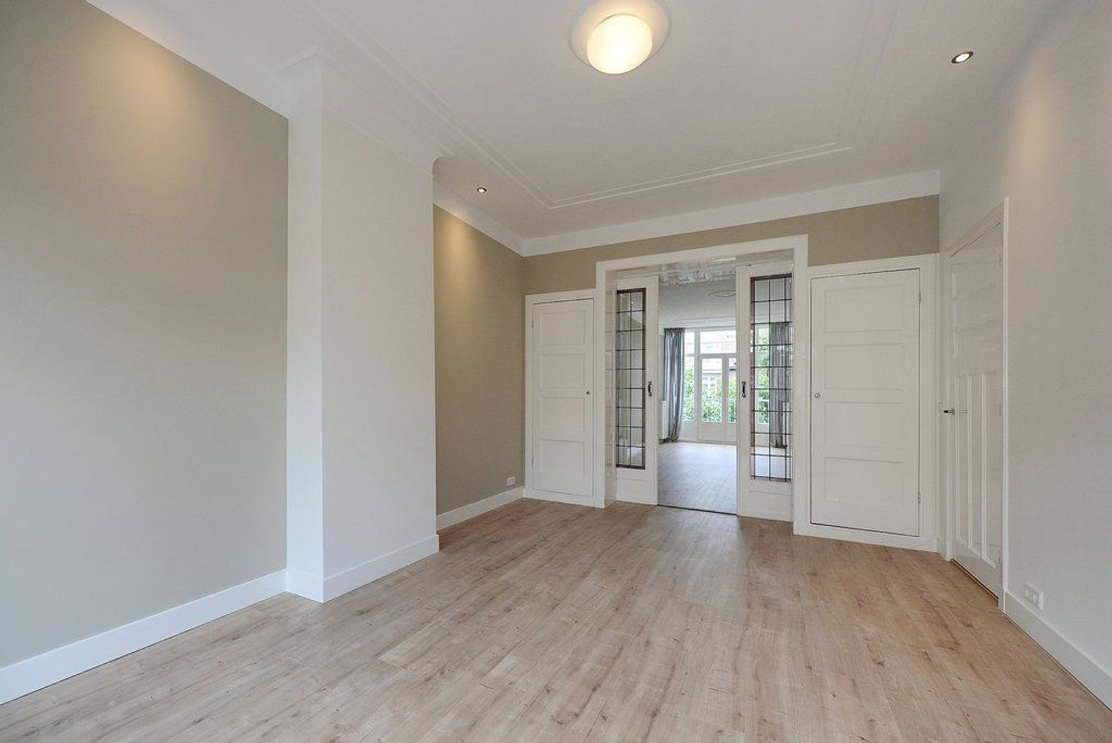 De Bruynestraat 56 .