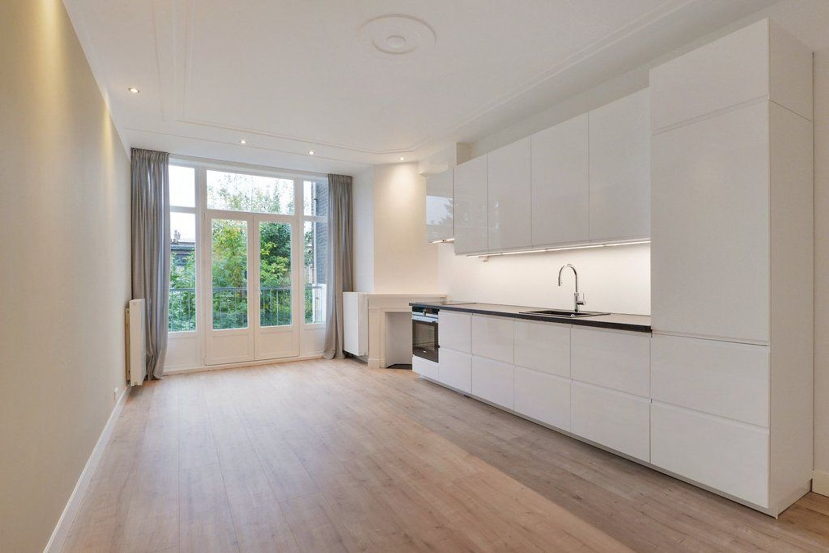 De Bruynestraat 56 .