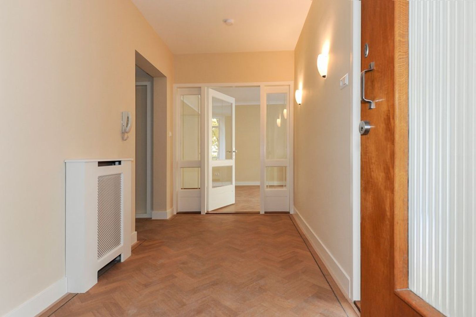 Laan van Clingendael 38 .