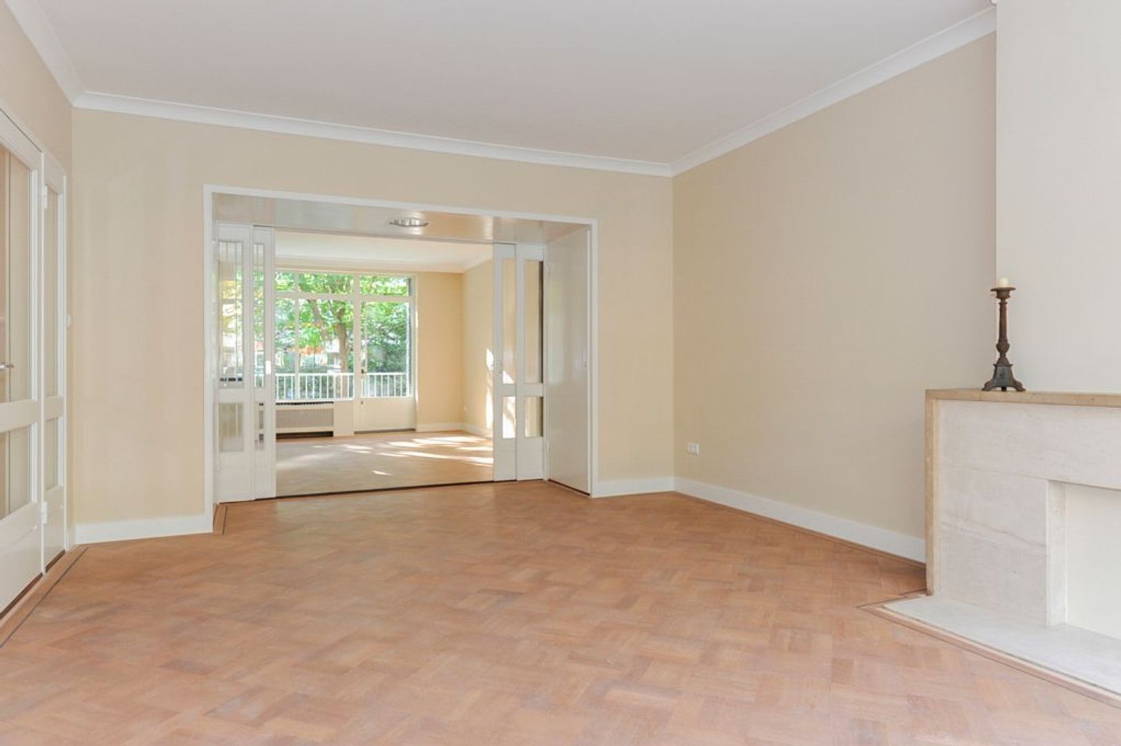 Laan van Clingendael 38 .