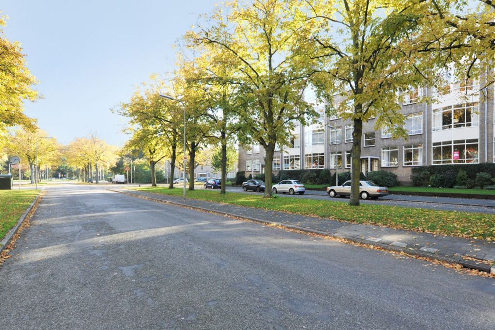 Laan van Clingendael 38 .