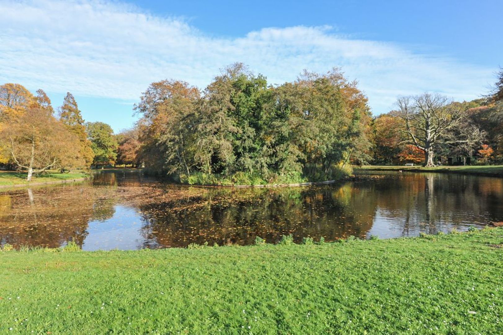 Laan van Clingendael 38 .