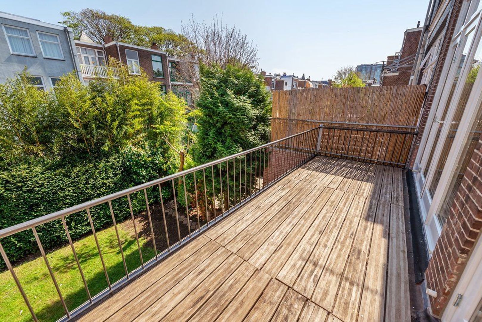 Van Beverningkstraat 250 .