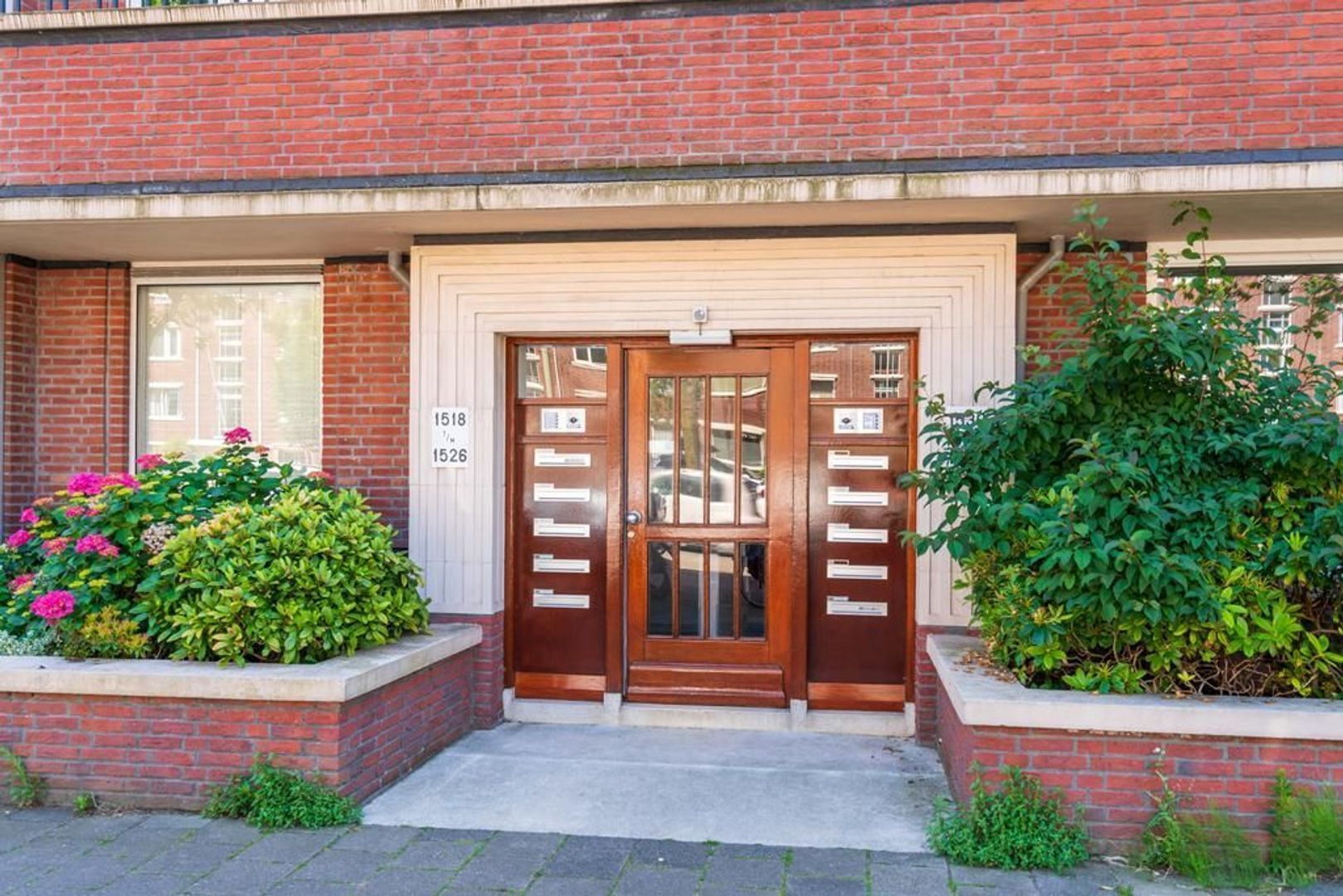 Laan van Meerdervoort 1522 .