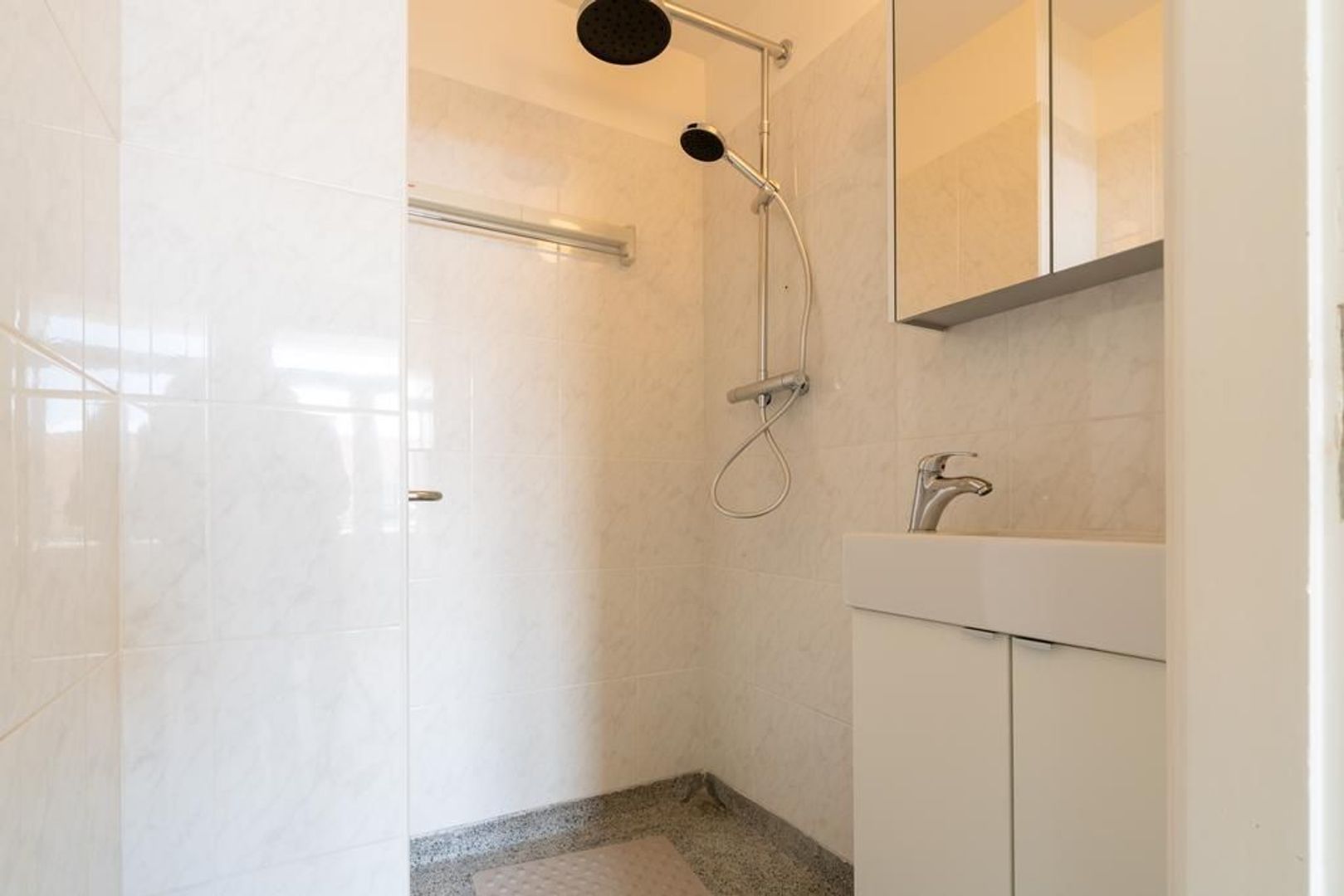 Laan van Meerdervoort 1522 .