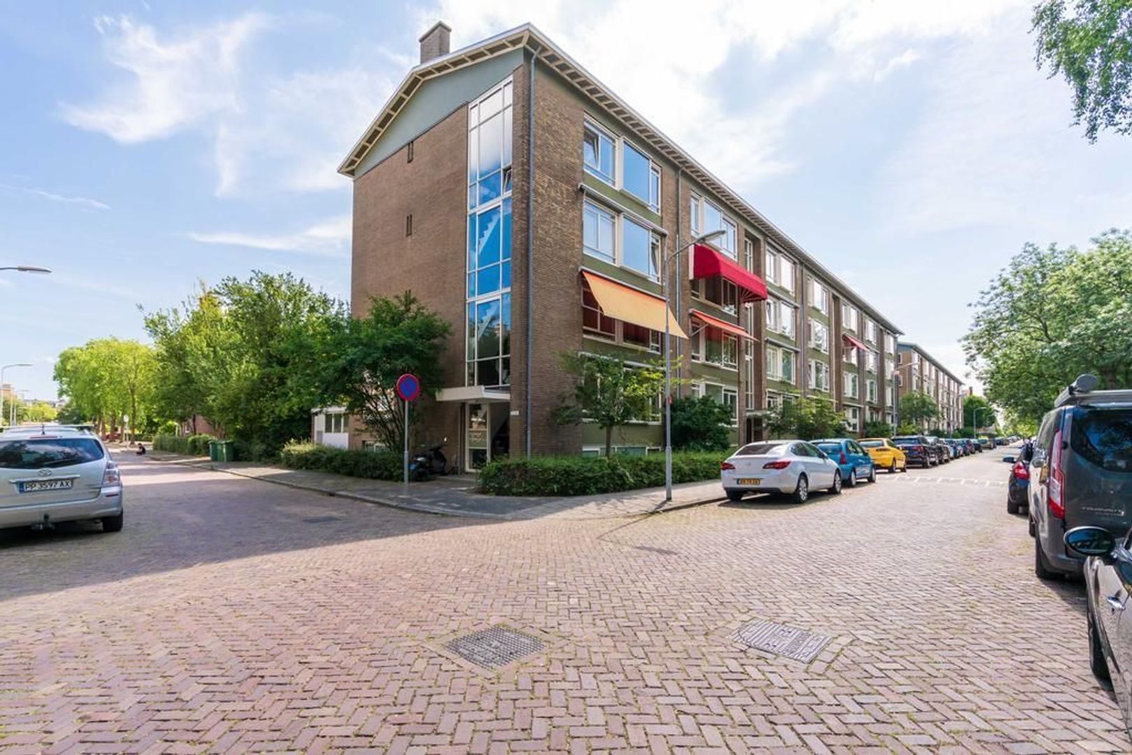 Adama van Scheltemastraat 2