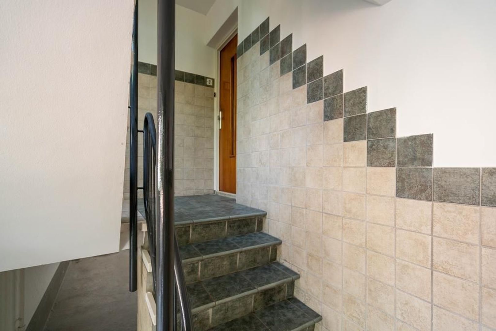 Adama van Scheltemastraat 2