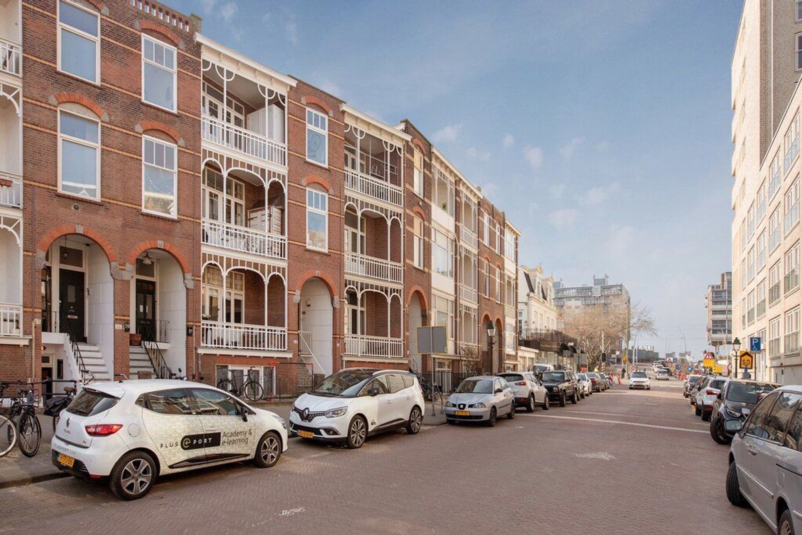 Rotterdamsestraat 19 .