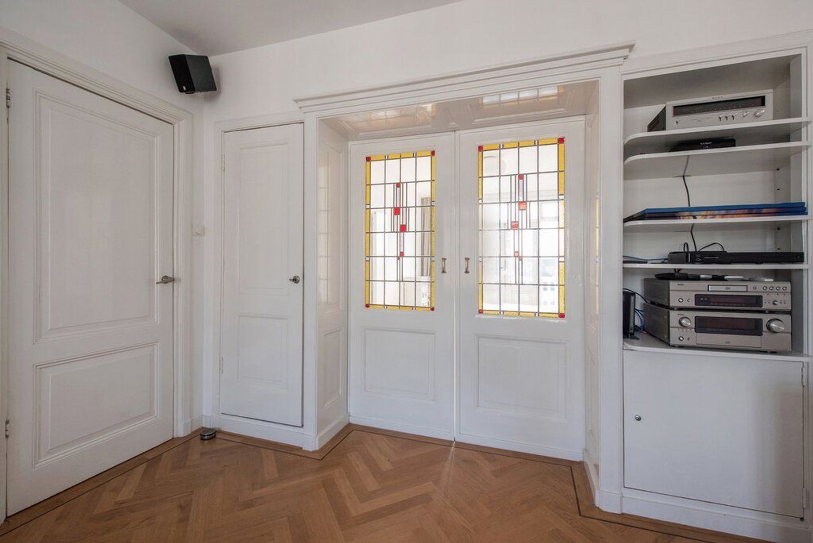 Rotterdamsestraat 19 .