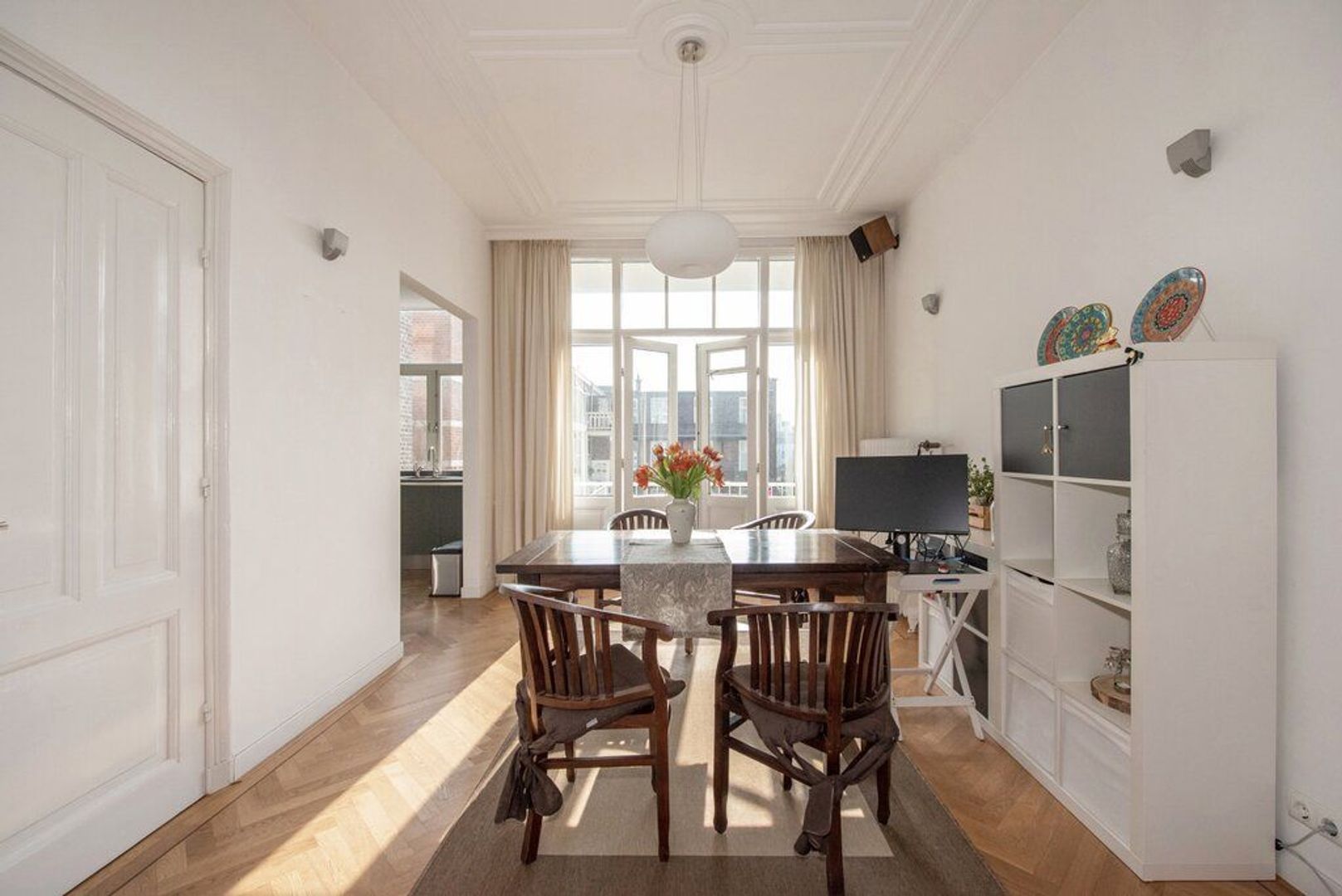 Rotterdamsestraat 19 .