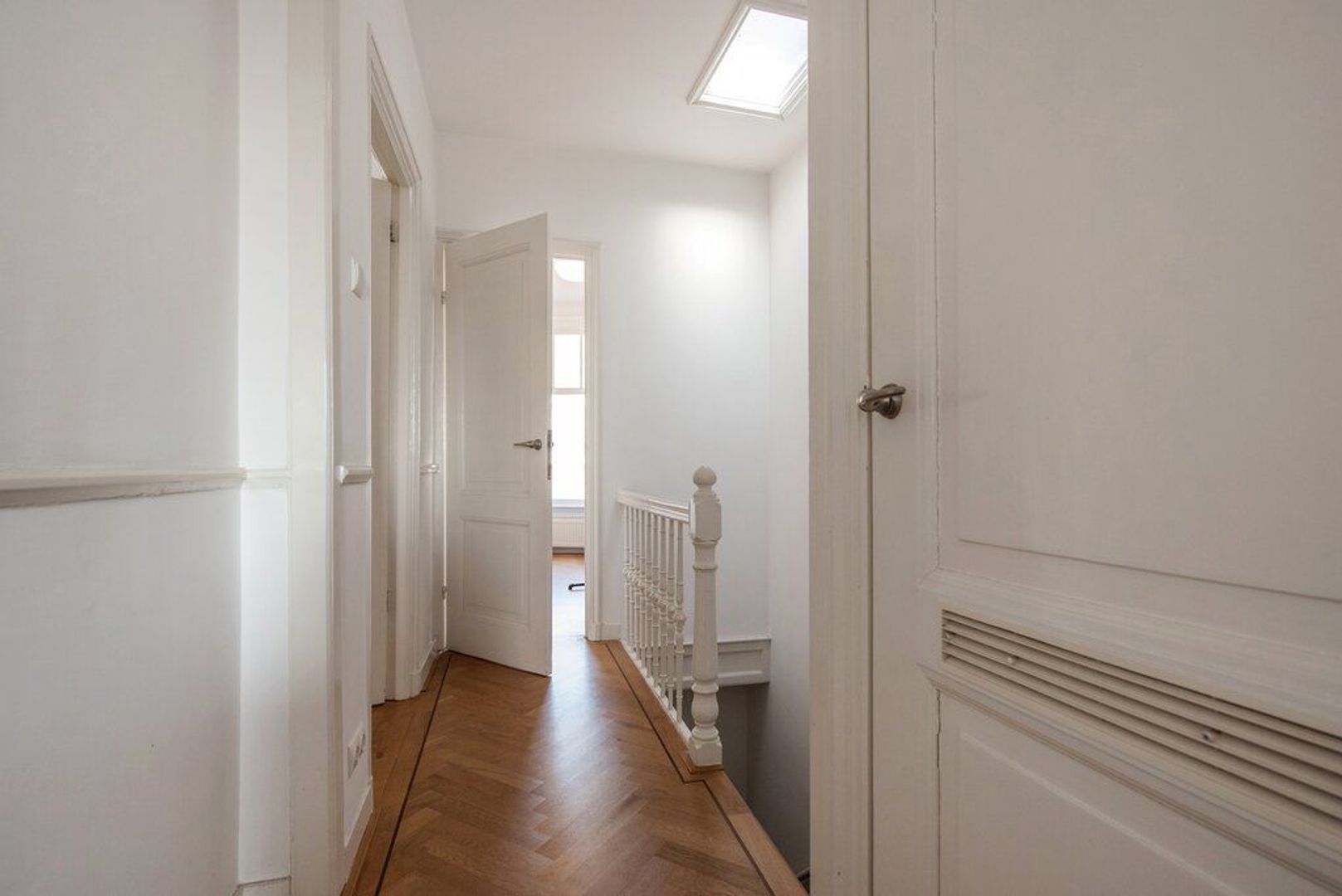 Rotterdamsestraat 19 .