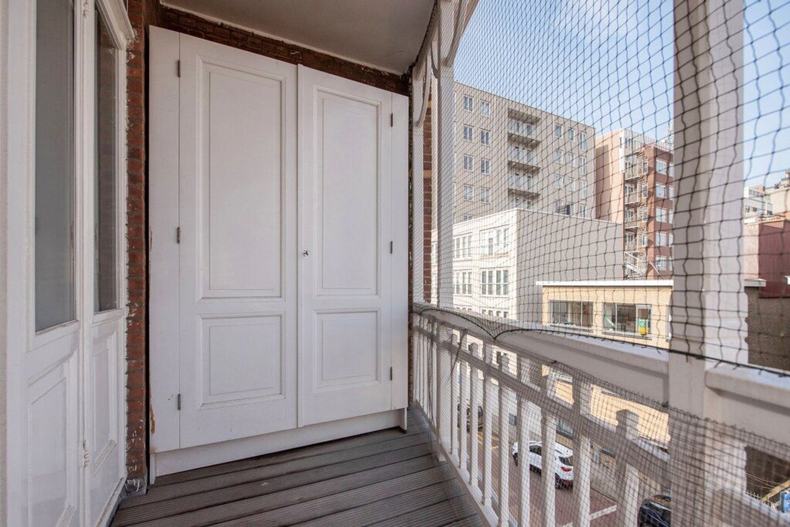 Rotterdamsestraat 19 .