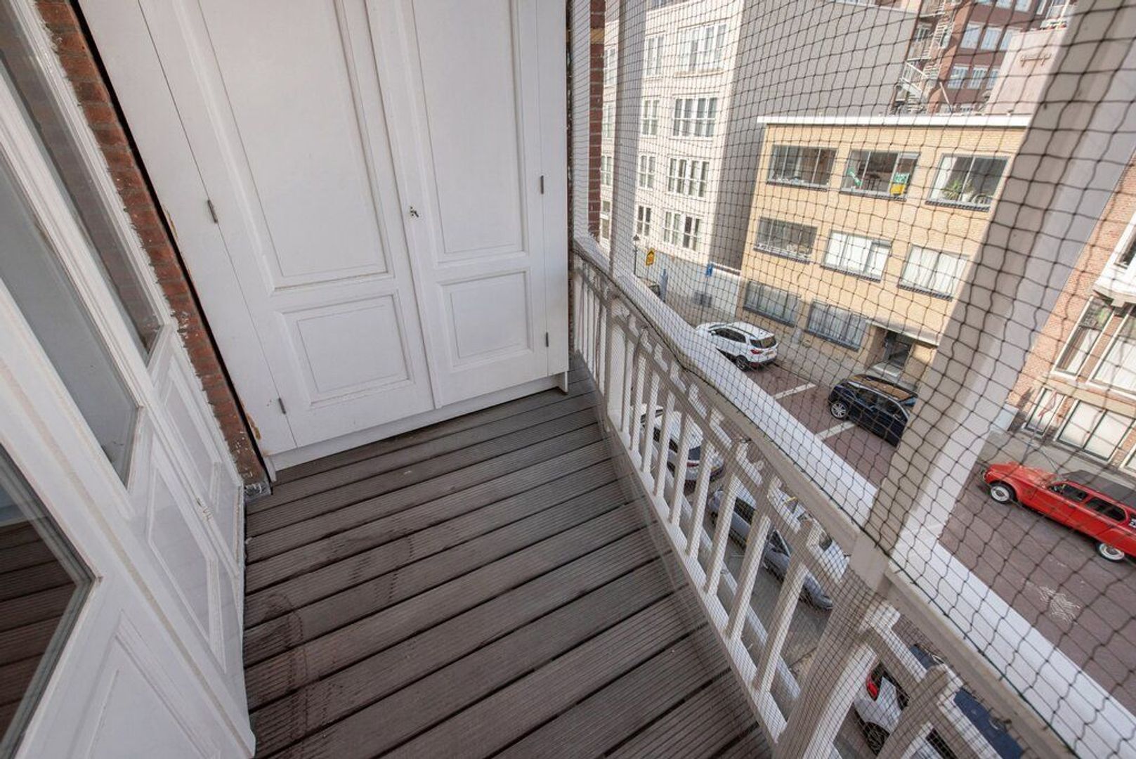 Rotterdamsestraat 19 .