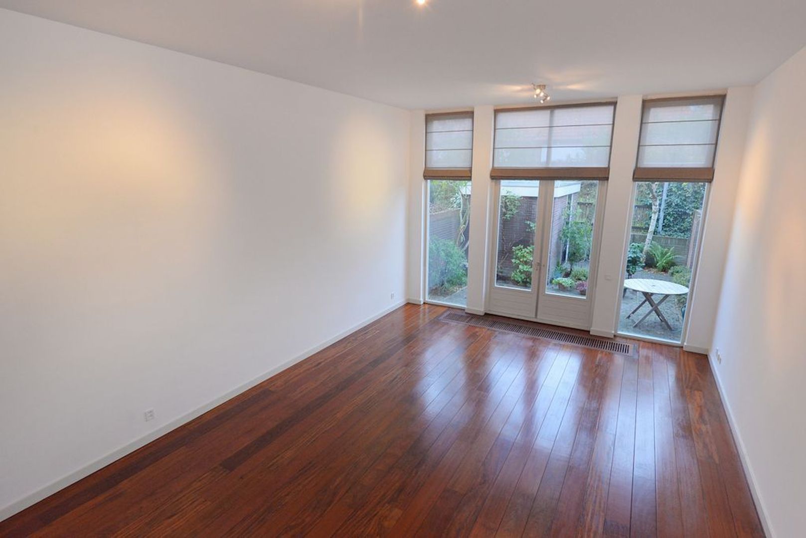 Paramaribostraat 21 D.