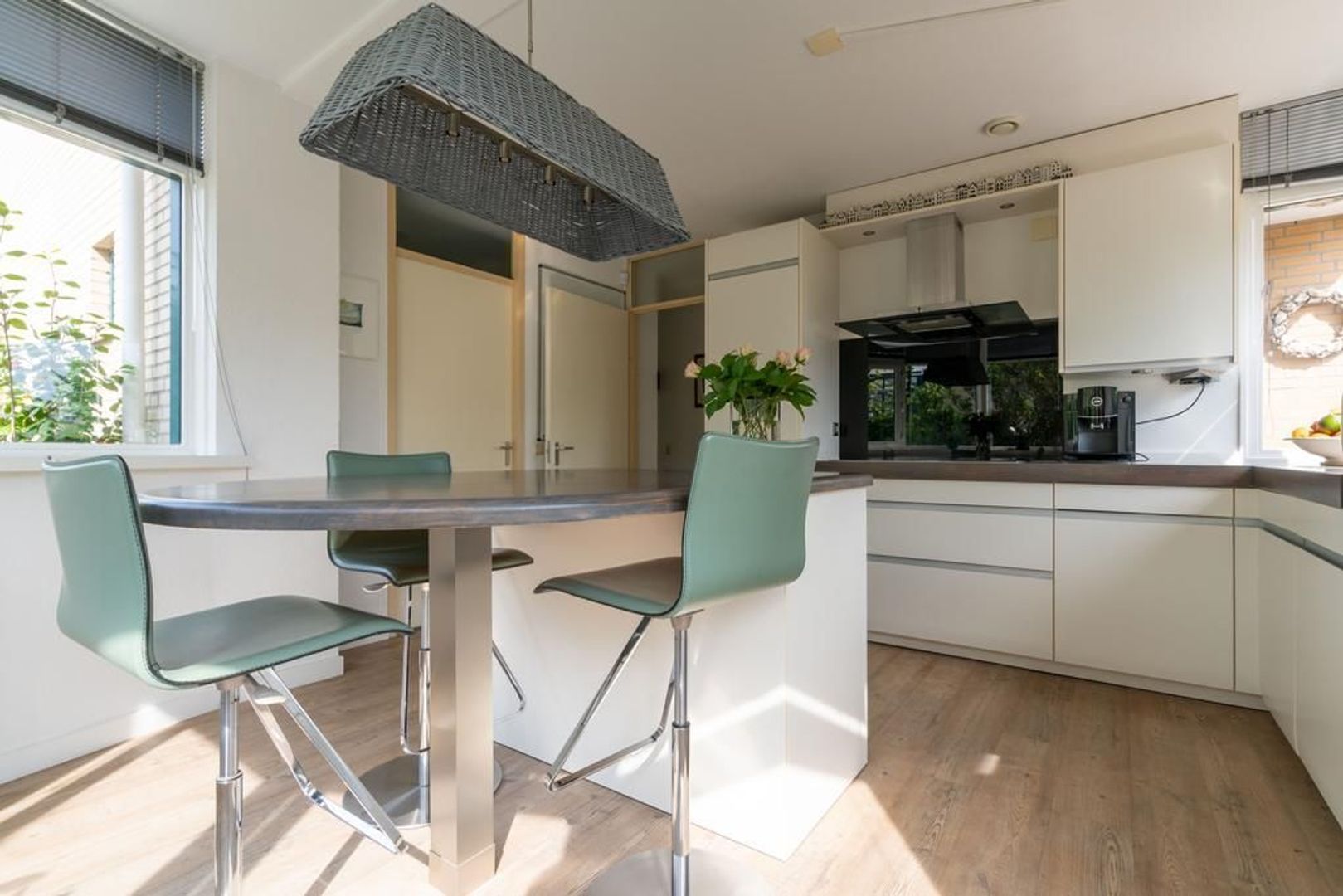 Hoek van Hollandlaan 1