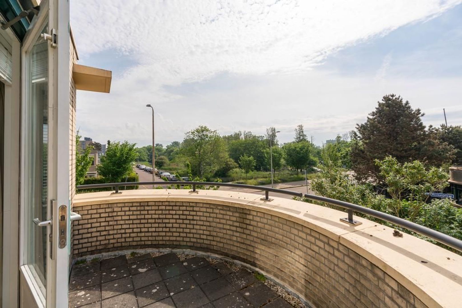 Hoek van Hollandlaan 1