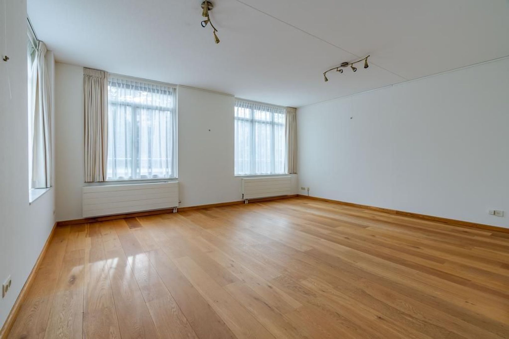 Burgemeester Marijnenlaan 94 .