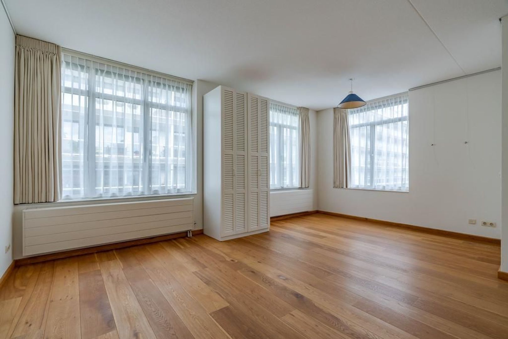 Burgemeester Marijnenlaan 94 .