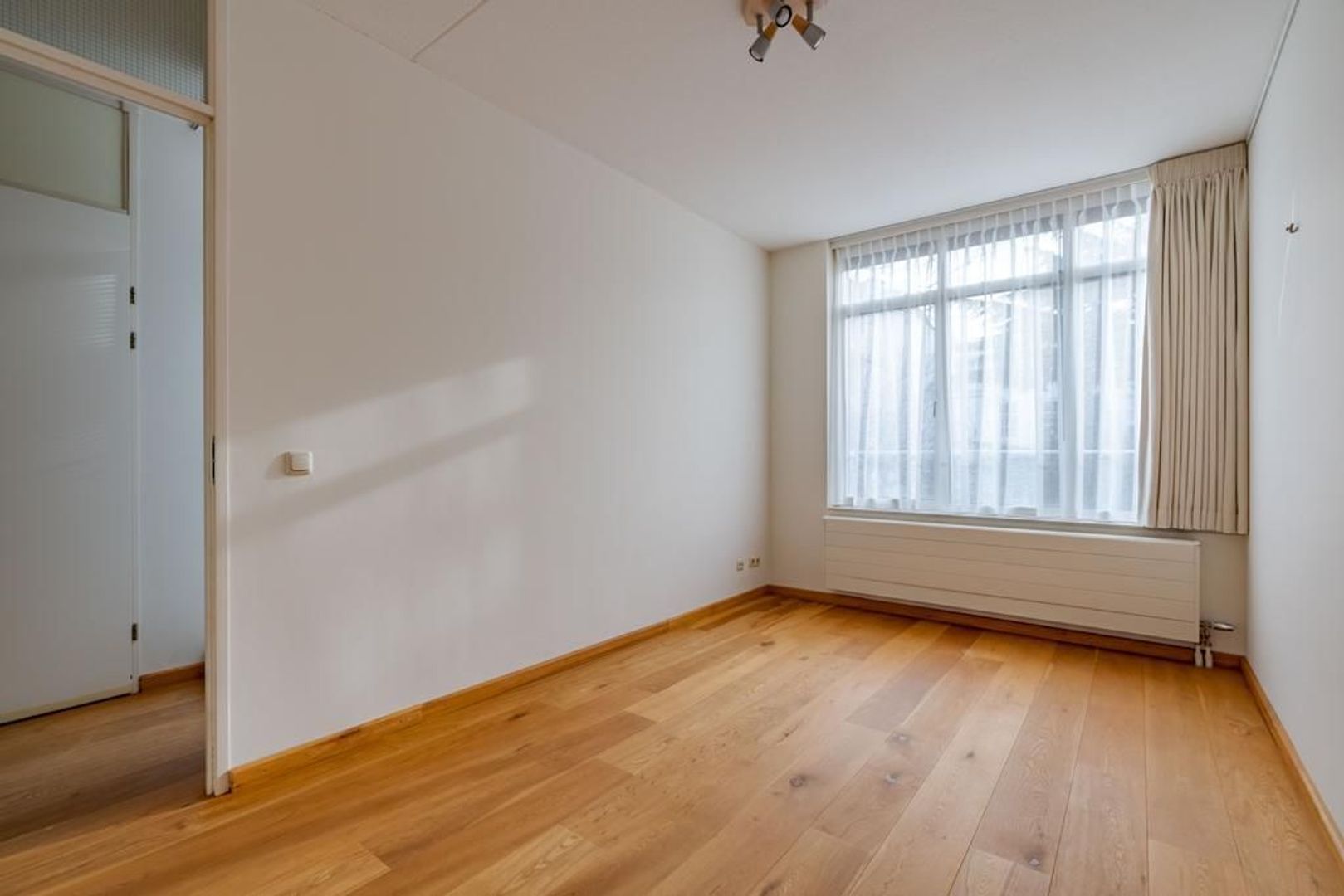 Burgemeester Marijnenlaan 94 .