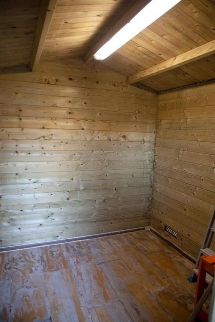 Kamperfoeliestraat 227 .