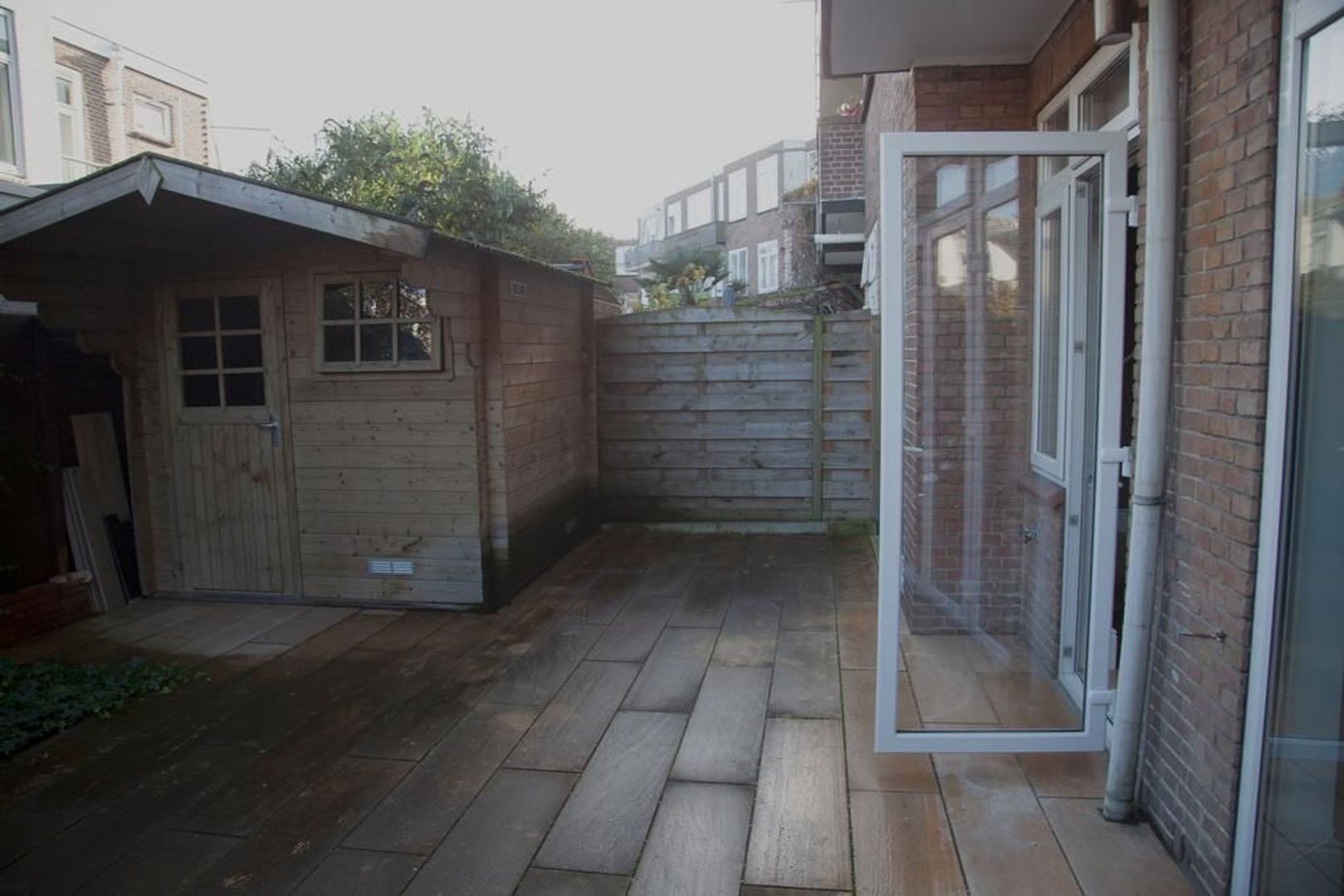 Kamperfoeliestraat 227 .